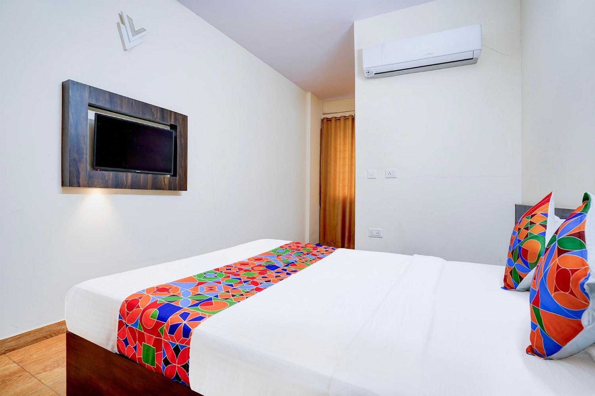 Fabhotel Grk Comforts - Jayanagar Bangalore Buitenkant foto