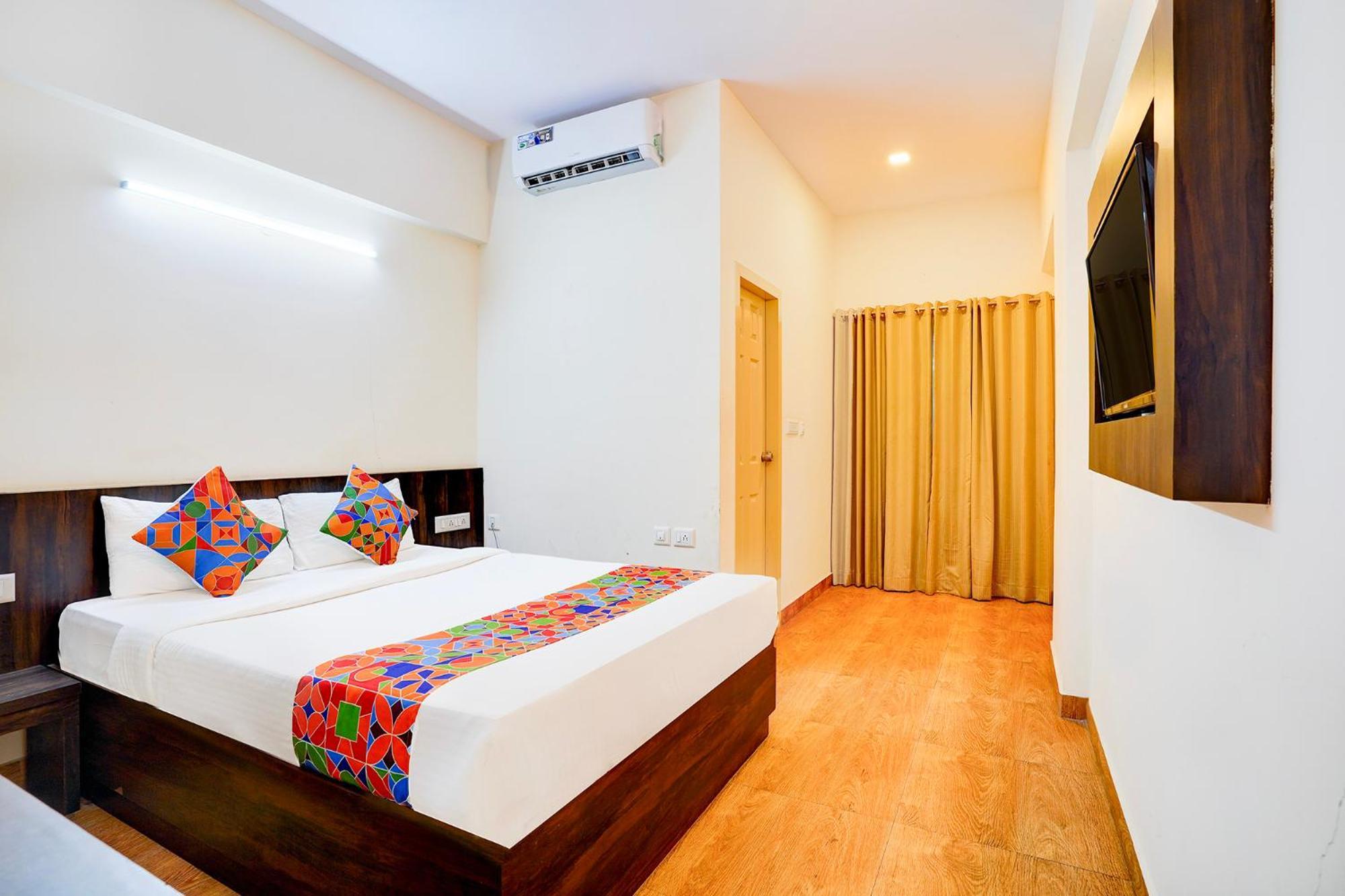 Fabhotel Grk Comforts - Jayanagar Bangalore Buitenkant foto